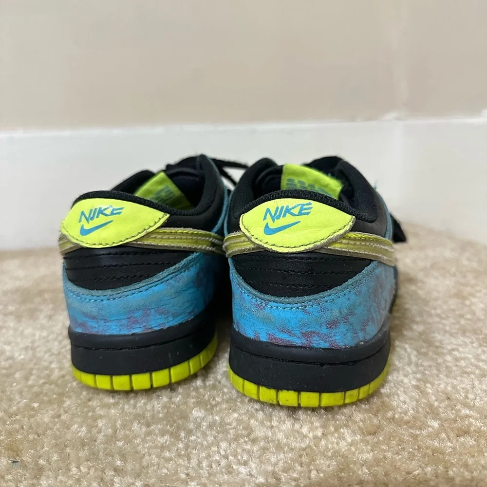 Nike SB Dunk Low Youth Sneakers – Size 4Y – Blue/Black/Volt